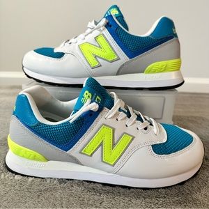 New Balance 574 men’s 9 women’s 10.5